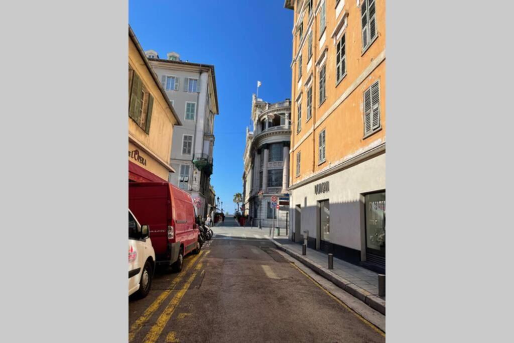 Spacious 3 BR flat Nice center - magnificent view-parking Exterior foto