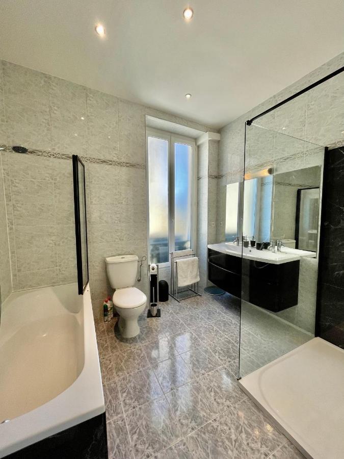 Spacious 3 BR flat Nice center - magnificent view-parking Exterior foto
